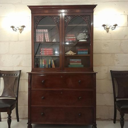 Charming Town House In Cospicua, Valperga Rooms ภายนอก รูปภาพ