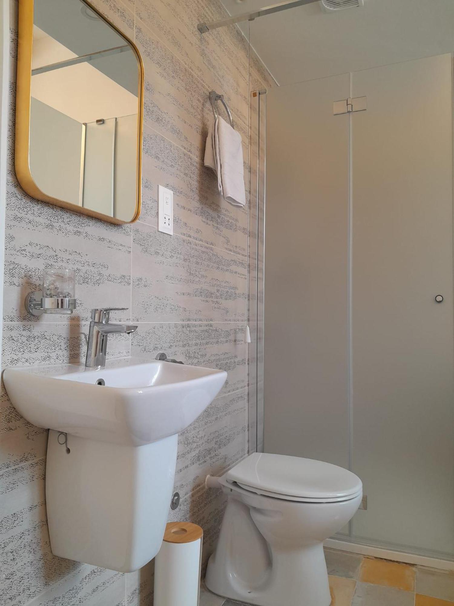 Charming Town House In Cospicua, Valperga Rooms ภายนอก รูปภาพ